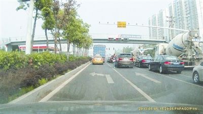 燃爆!萨拉赫奔袭60米KO德赫亚 脱衣庆祝+拥抱阿利松【JDB电子】(图1) JDB电子游戏官网