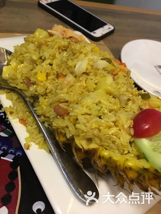 场上队友场下兄弟,梅西宴请巴萨全队莅临自家餐厅_JDB电子试玩网页版(图1) JDB电子