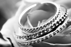 JDB电子_手握网约车牌照 华泰汽车在下一盘什么棋?(图3) JDB电子